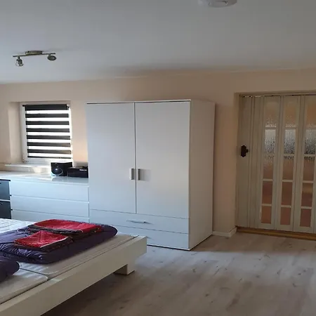 Ferienwohnung, Freital, Cleaning Included Lägenhet Freital