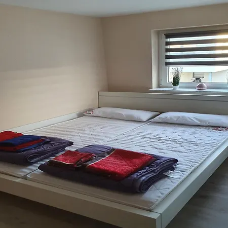 Lägenhet Ferienwohnung, Freital, Cleaning Included *