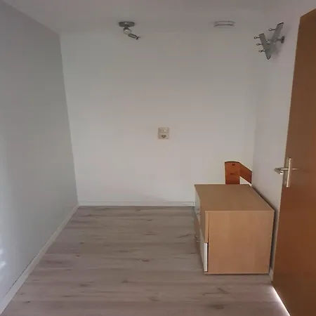 Lägenhet Ferienwohnung, Freital, Cleaning Included *
